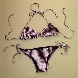 NWOT Roxy Bikini set